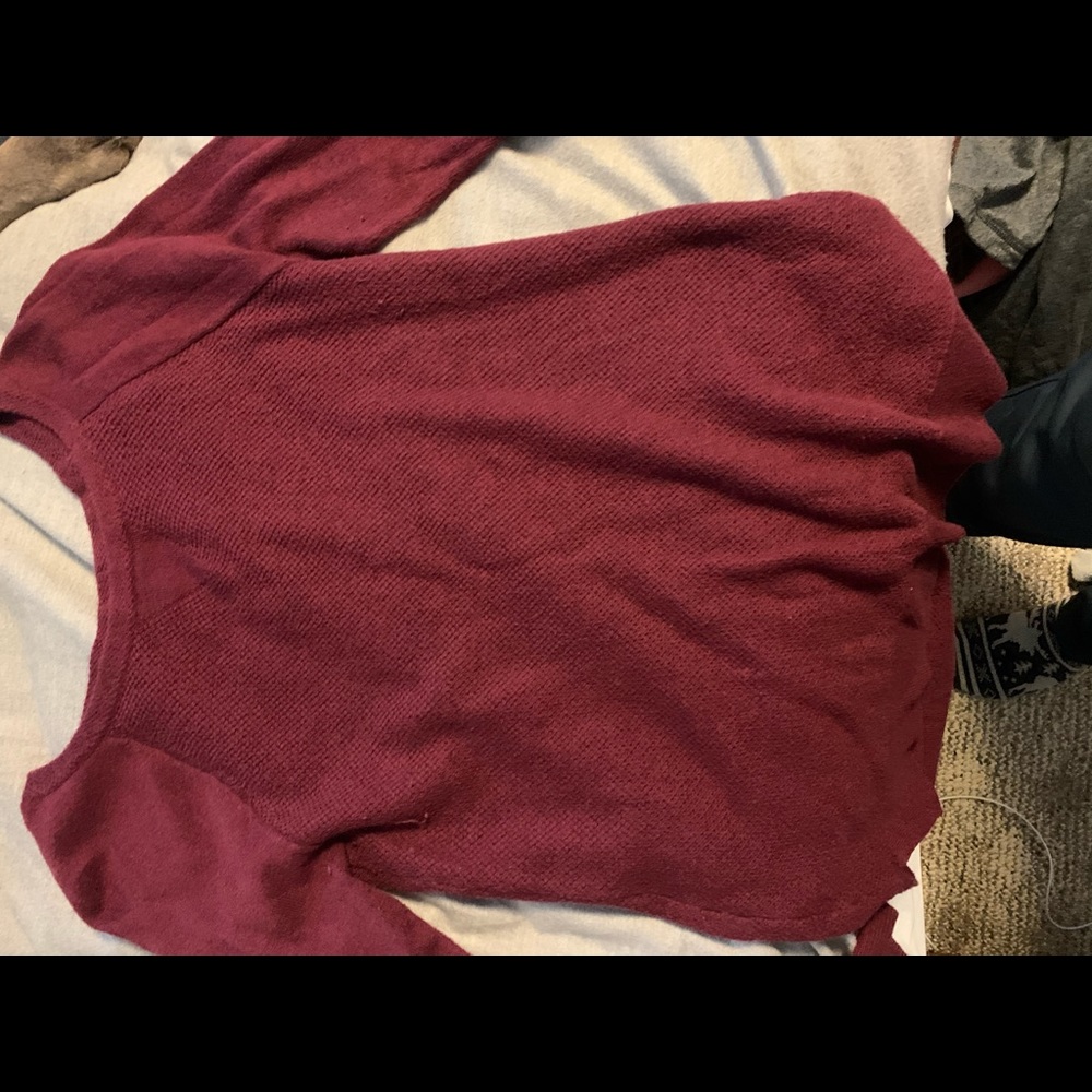 Women’s American Eagle sweater size medium